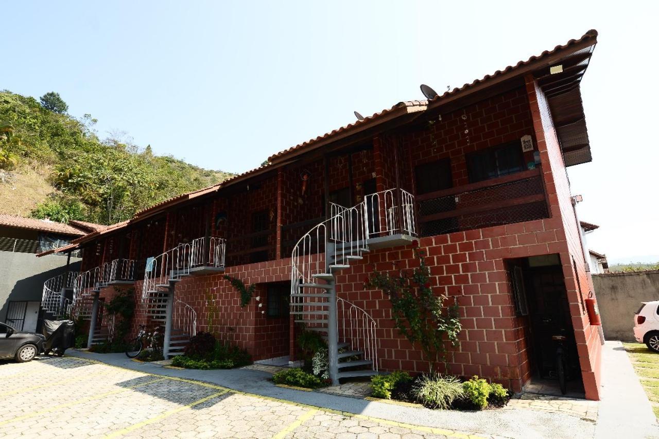 Apartment A 3 Minutos A Pe Da Prainha - Caraguatatuba